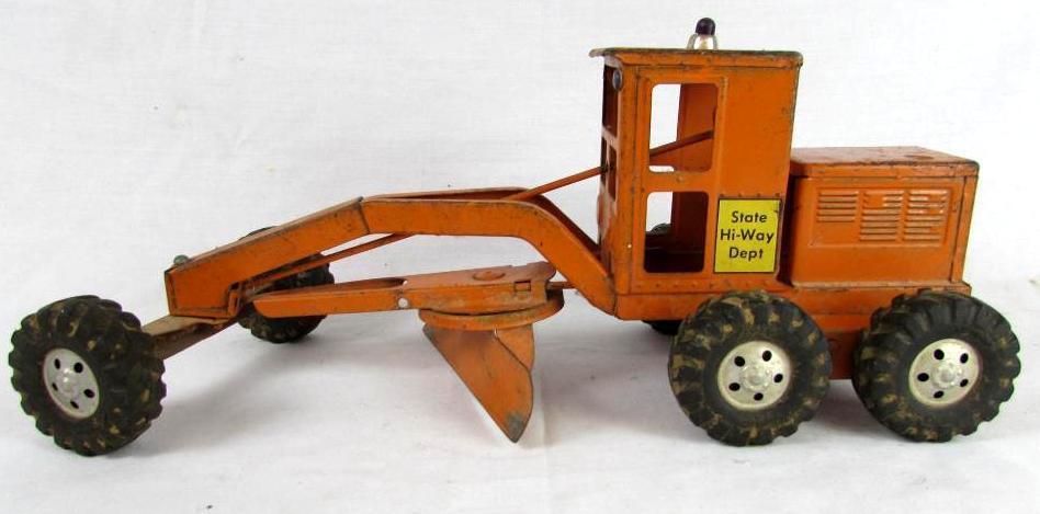 Vintage 1950's Tonka Pressed Steel State Hi-Way Dept. Road Grader