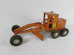 Vintage 1950's Tonka Pressed Steel State Hi-Way Dept. Road Grader