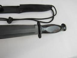 Vintage Ka-Bar #1209 Vietnam Era Fighting Knife in Sheath