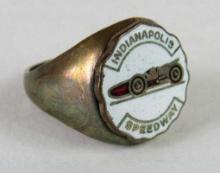 Antique Indianapolis Speedway Indy 500 Metal Souvenir Ring