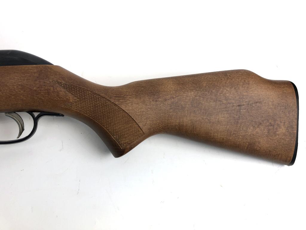 SAVAGE ARMS MODEL 64 SEMI-AUTO RIFLE .22 LR CANADA