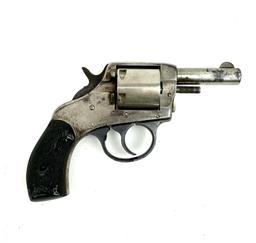 H&R VICTOR .38 S&W 2.5" REVOLVER CIRCA 1913-1936