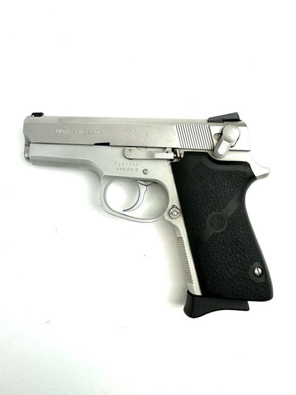 S&W MODEL 3913 SS DA PISTOL 9MM w/CASE & 2 MAGS