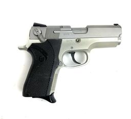 S&W MODEL 4013TSW TACTICAL PISTOL .40 S&W