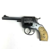 H&R MODEL 632 4" REVOLVER .32 S&W MFG.1954