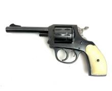 H&R MODEL 922 4" REVOLVER .22 LR MFG. 1952