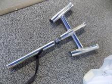 ADJUSTABLE OUTRIGGER FISHING TRIDENT