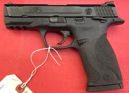 Smith & Wesson M&P45 .45 auto Pistol