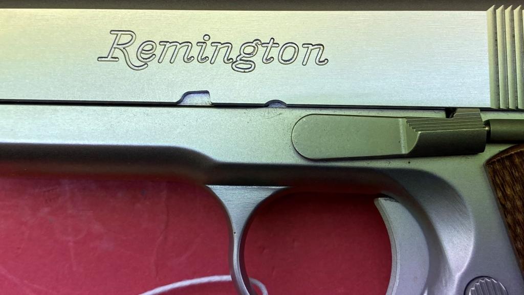 Remington 1911R1S .45 auto Pistol