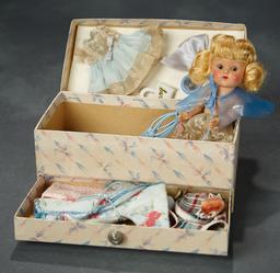Blonde Painted-Lash Ginny in Original Fitted Trunk with Costumes and Accessories 500/800