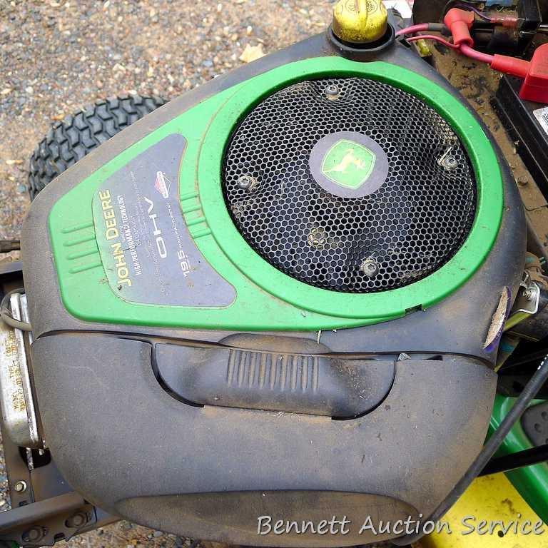 John Deere LA110 automatic hydrostatic lawn tractor with 42" mulching deck. Starts and runs fine.