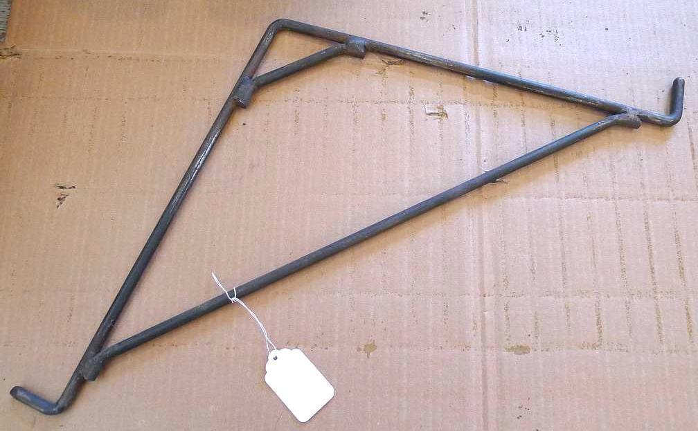 Heavy duty welded steel gambrel hook is 2-1/2' wide.