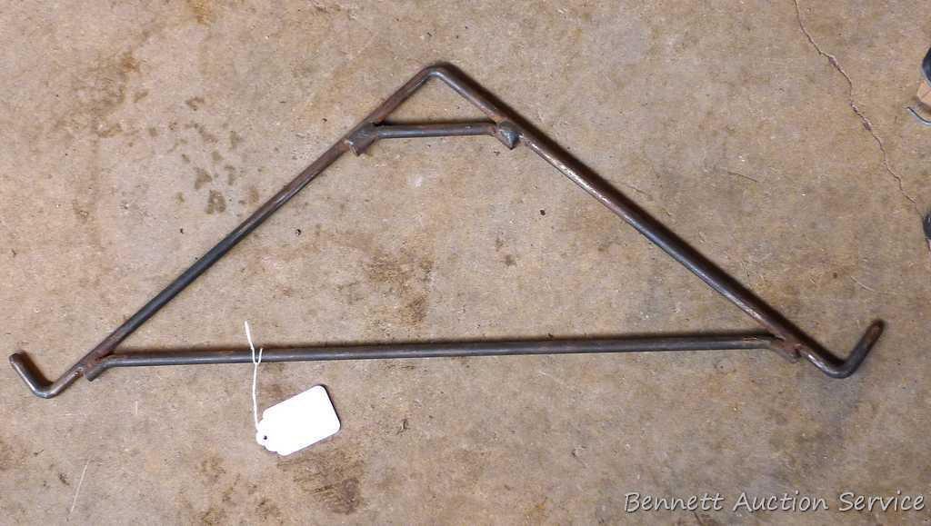 Heavy duty welded steel gambrel hook is 2-1/2' wide.