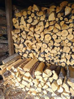 Approx. 7 face cords of three year old firewood. Approx. 99% hardwood. Cut in winter.