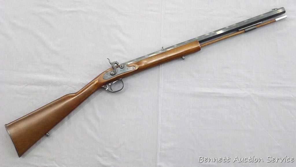 Fox River 50 muzzleloading caplock rifle in .50 caliber made by Traditions Inc. 24" barrel and 40"