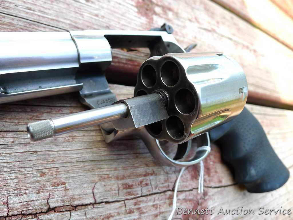 Smith & Wesson Model 629 Classic .44 Magnum revolver with 6-1/2" barrel, fully adjustable rear sight