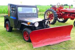 Watch the video: 1949 Willys Jeep has been fitted with a swiveling plow. Vin # CJ3A10098. Starts and