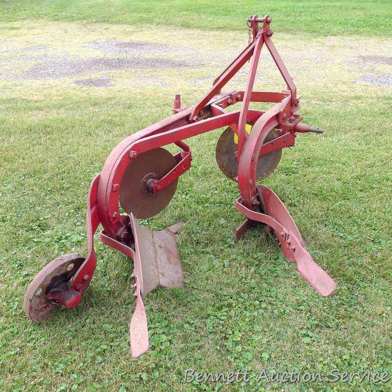 2 Bottom plow for 3 point hitch. Points on plow look good and appears in overall good shape. Approx.