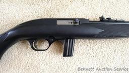 NIB Mossberg Model 702 Plinkster .22 semi-automatic rifle. Comes with one magazine, fully adjustable
