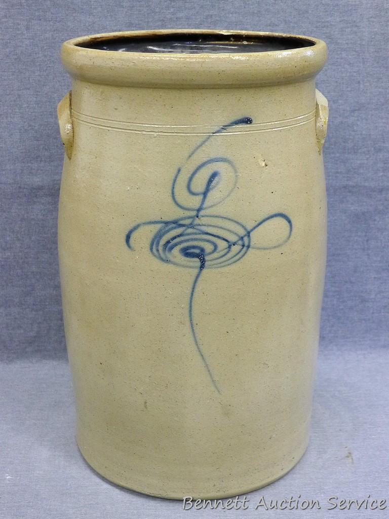 Six gallon salt glazed stoneware churn with bee sting. Crock is in very good condition with only one