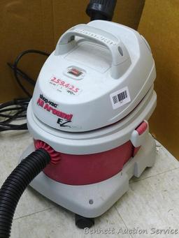 Shop Vac All Around EZ 2-1/2 gallon vacuum with attachments, works.