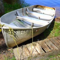 14' Sea Nymph boat is model R-14-A, comes with an extra anchor as pictured. Max load on tag reads