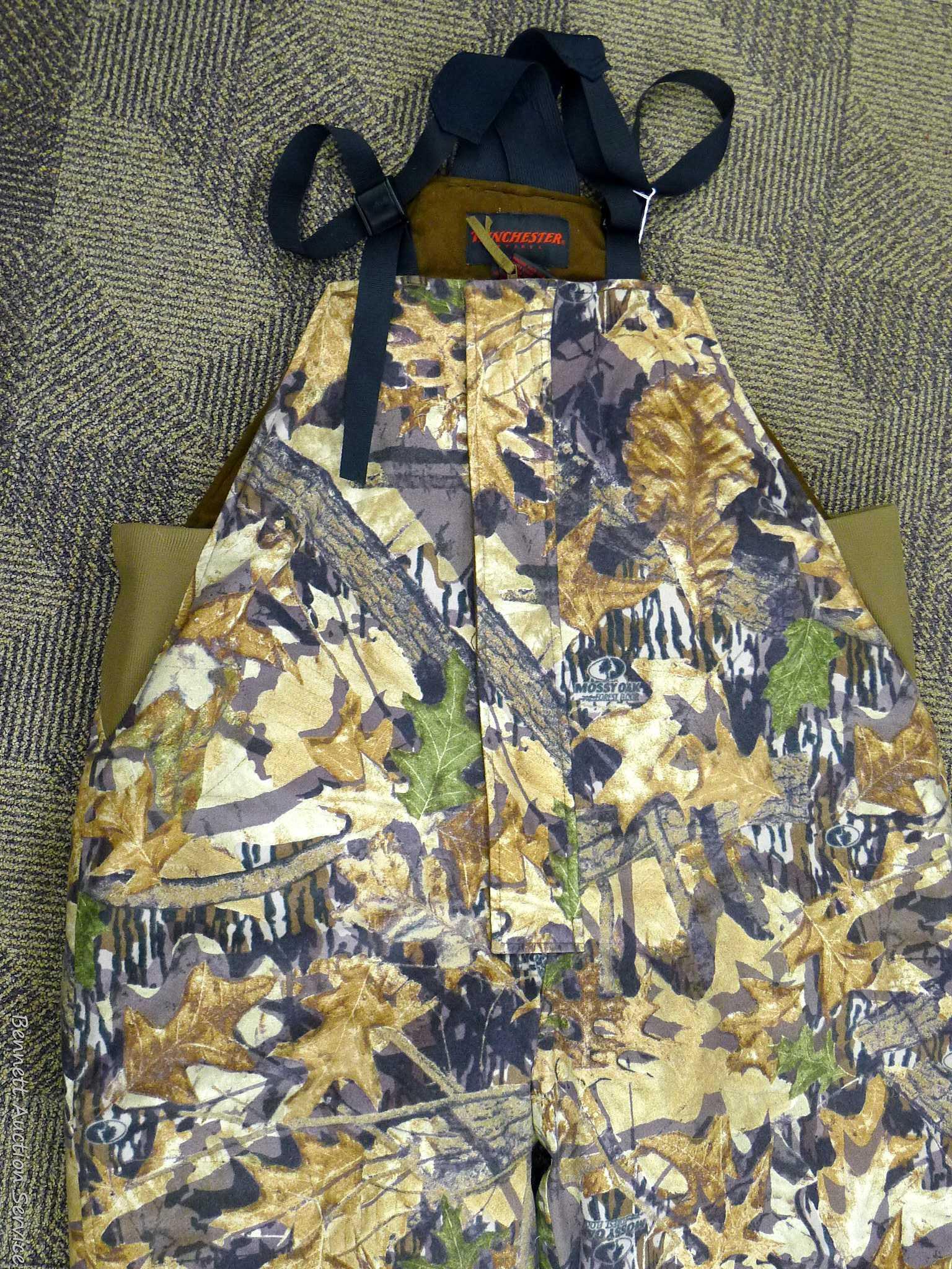 Nice pair of Winchester Apparel camouflage hunting bibs are size 2XL. Feel soft, in good condition.