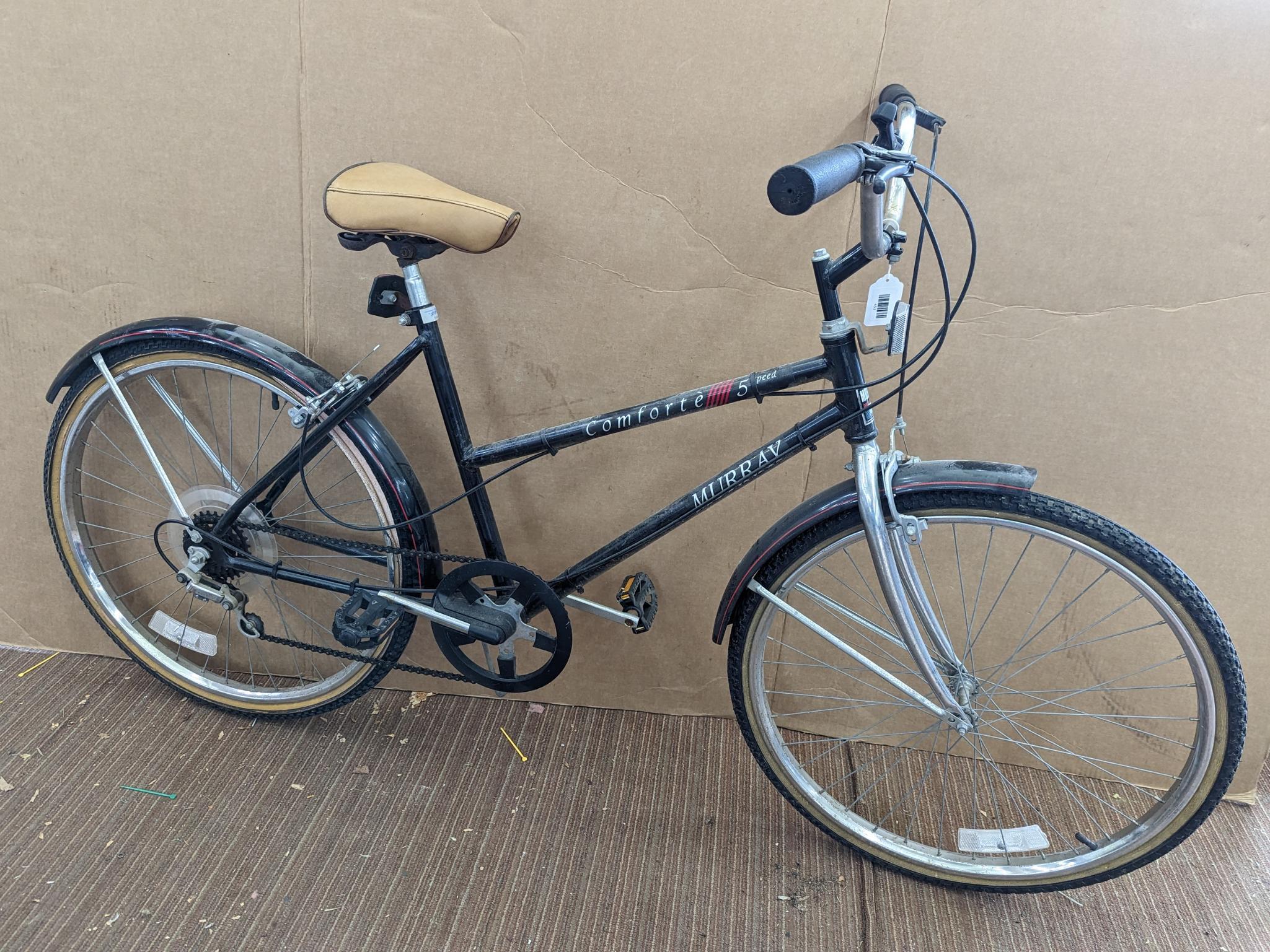 Murray Comforte 5 speed bike with a cushy seat, and front and rear fenders. The bike is in pretty