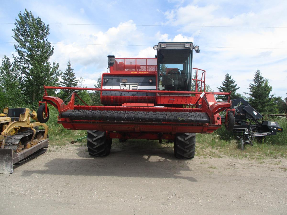 1979 750 MASSEY FERG. COMBINE