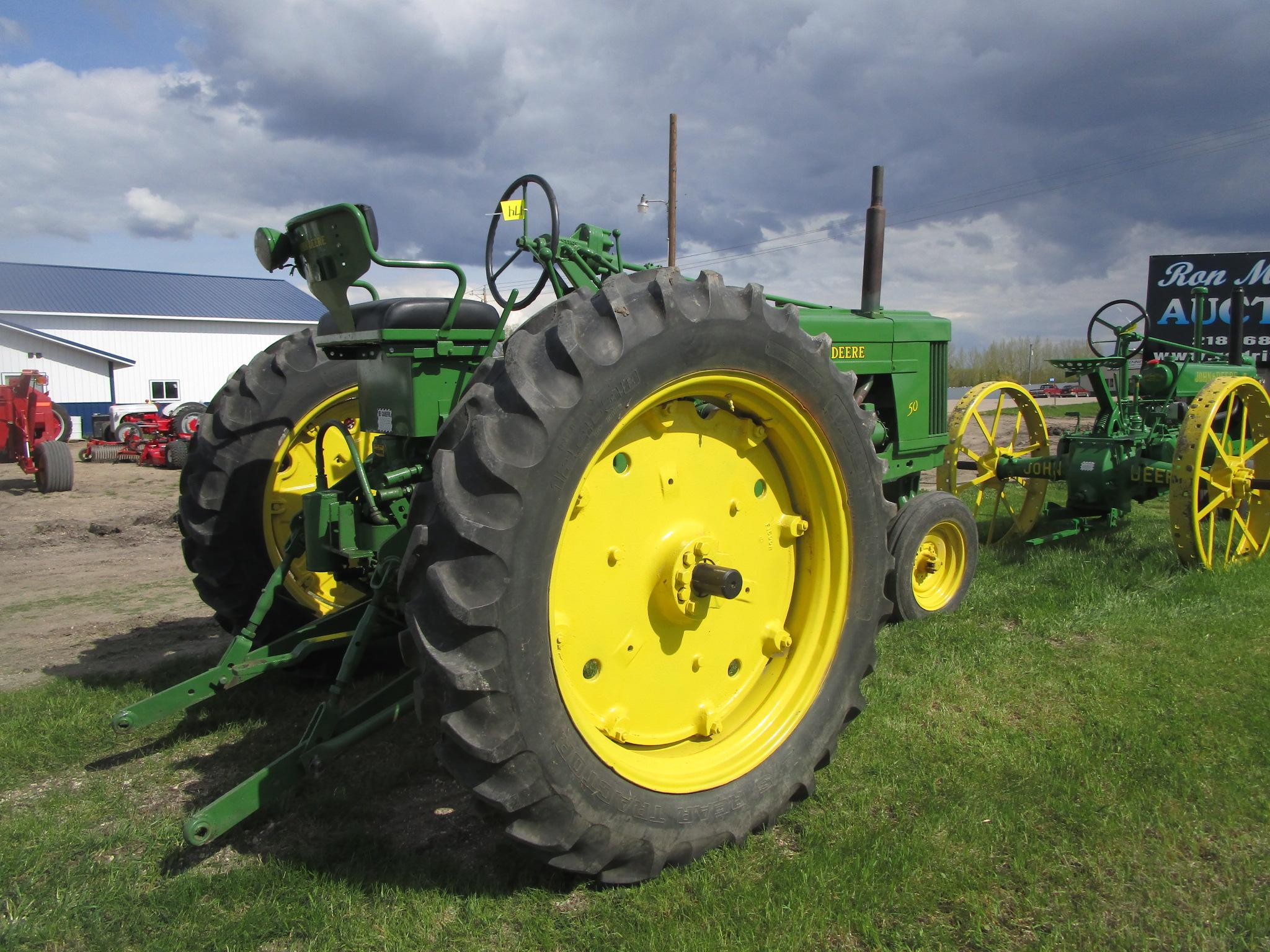 1955 JOHN DEERE 50 NARROW FRONT, 3 PT. P.S., hyd., good tires & paint,  ph. 689-1354 or 689-`1354