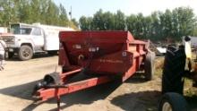 NEW HOLLAND 195 TANDEM AXLE MANURE SPREADER, 2 beater, slop gate, 540 PTO