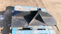 NEW SKID LOADER MOUNT RECEIVER HITCH ATTACHMENT - taxable