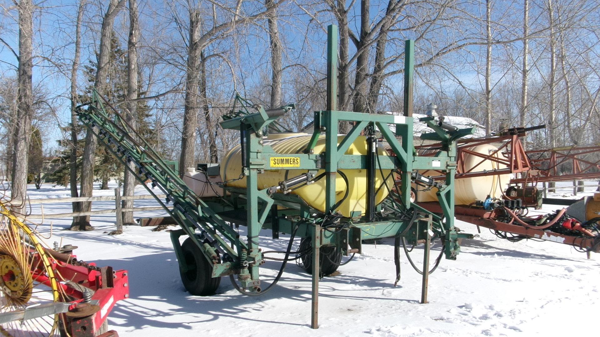 90' SUMMERS 2 PT. 500 GALLON SPRAYER, 20" spacing, triple nozzles, monitor in office