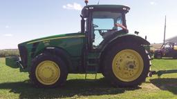 2010 JD 8225 R MFWD Tractor