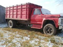 77 F600 Grain Truck