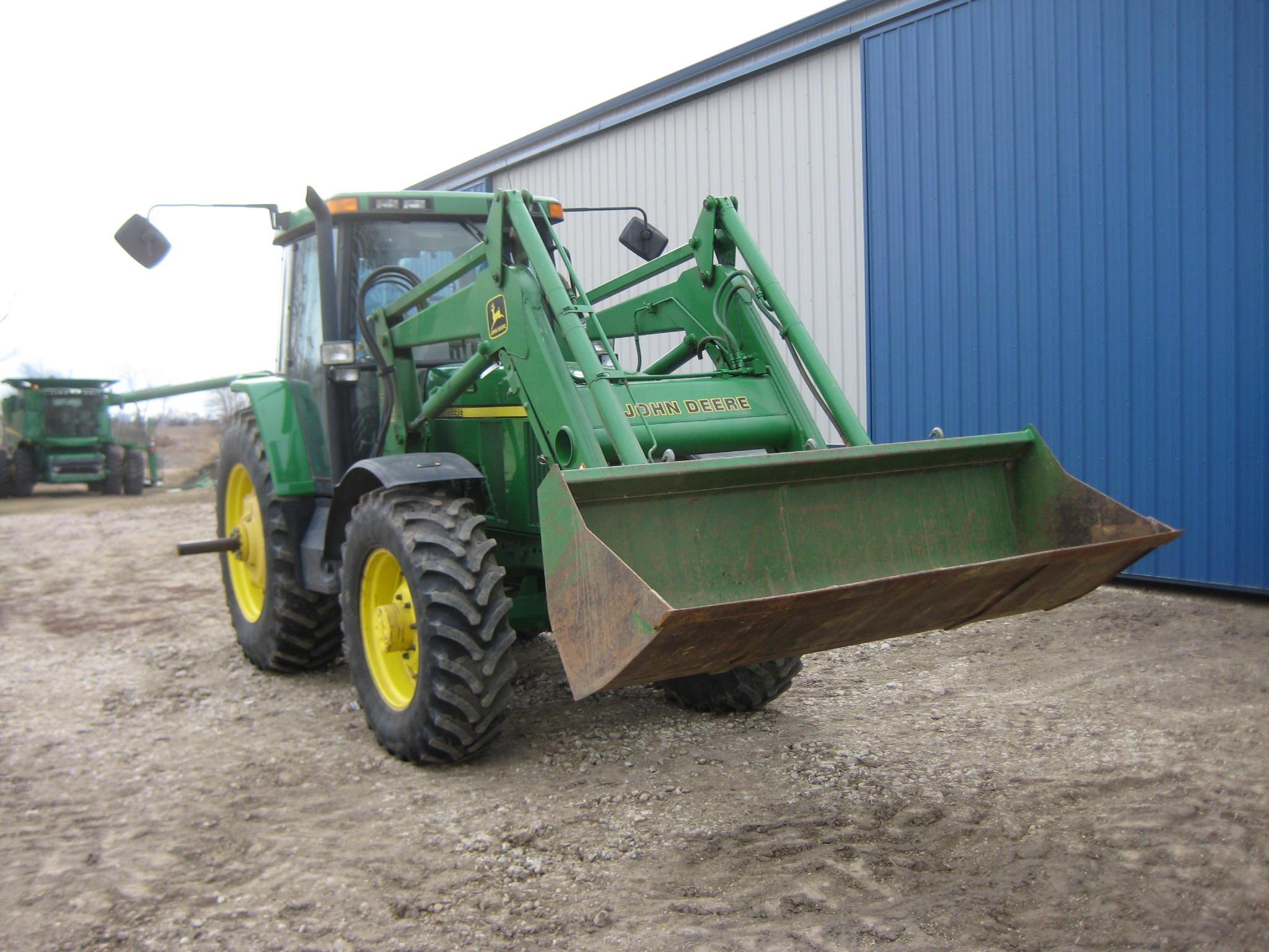 2002 JD 7210 MFWD Tractor