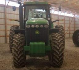 JD 8420 MFWD tractor