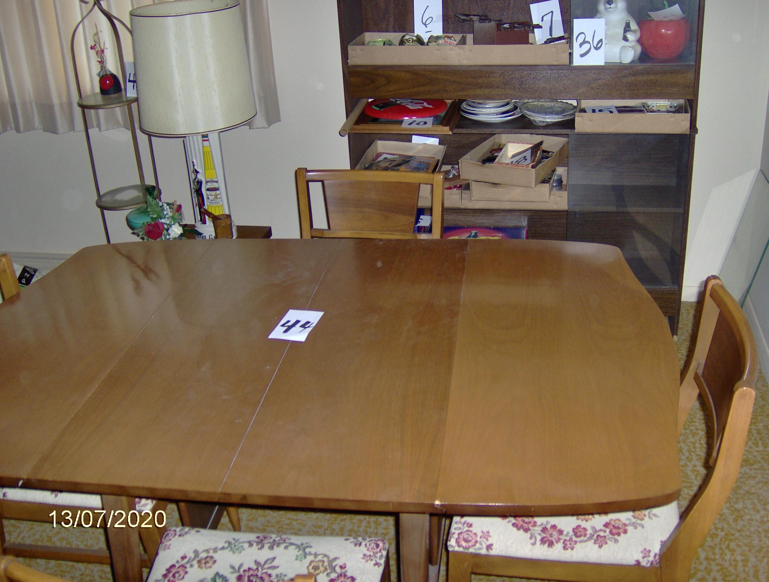 Walnut Table w/chairs