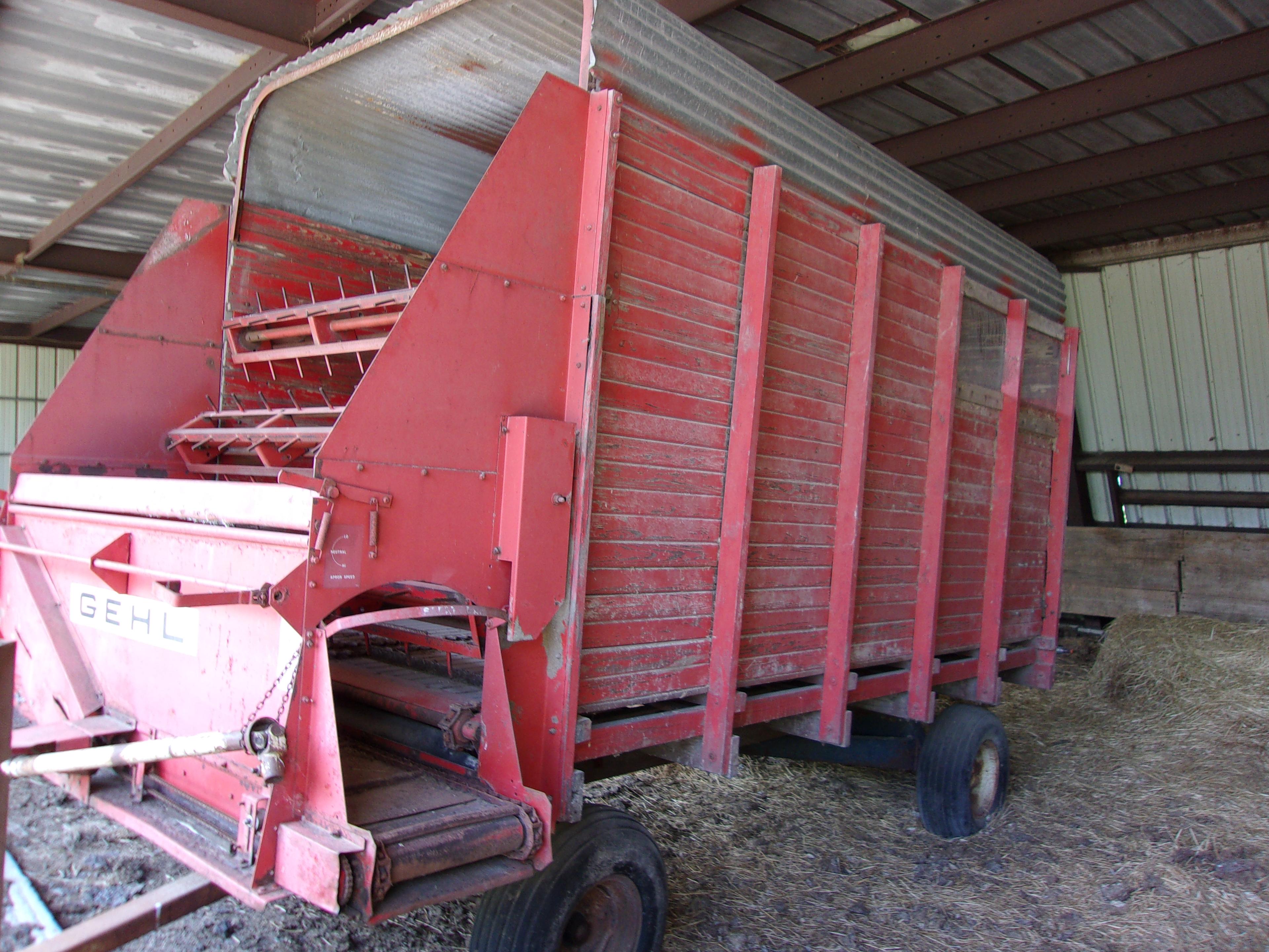 Forage wagon (best)