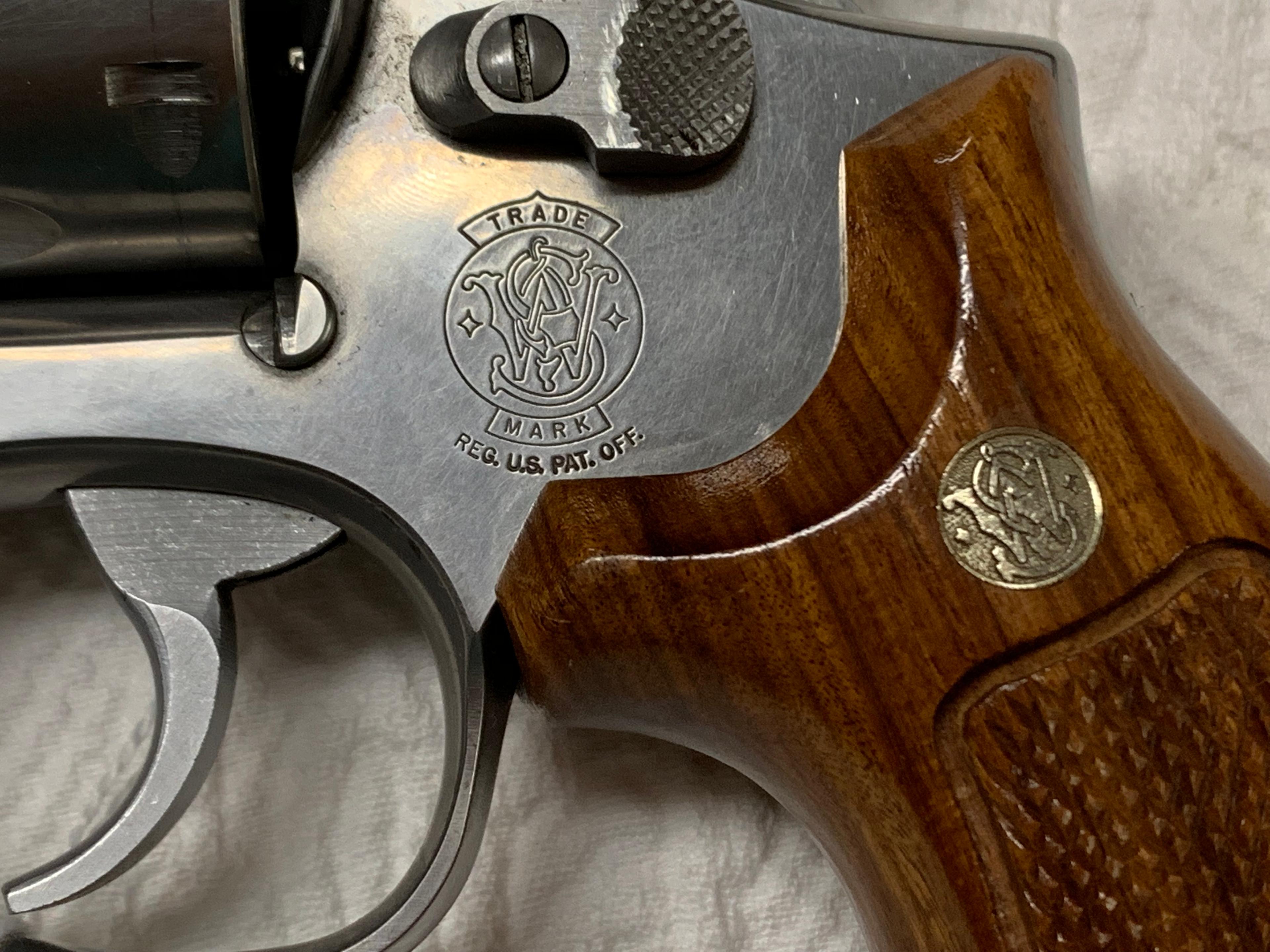 Smith and Wesson Model 686-3 Revolver