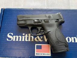 Smith & Wesson M & P Shield