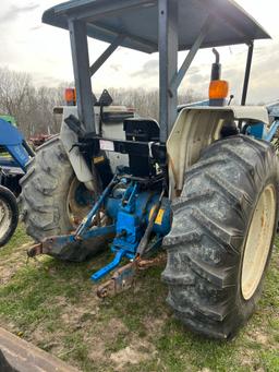 Ford 4630 Tractor w/Ford Manure Bucket and Hay Spear