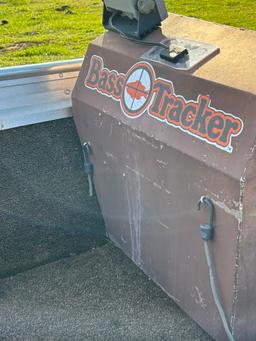 Basstracker Flat-Bottom Aluminum Boat w/Trailer-16'