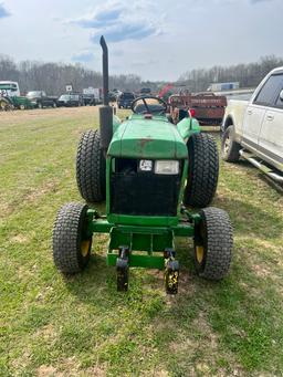 JD 850 Diesel Tractor