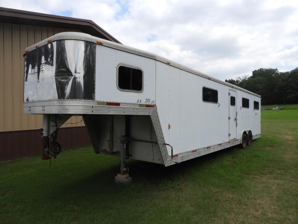 ’01 Exiss 34’ SS/600ST aluminum GN tandem axle