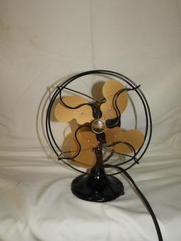 Emerson Jr. 9" fan, works