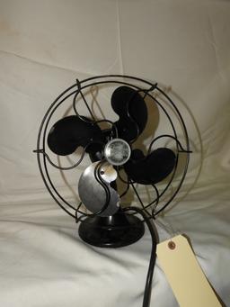 Emerson 10" fan, works