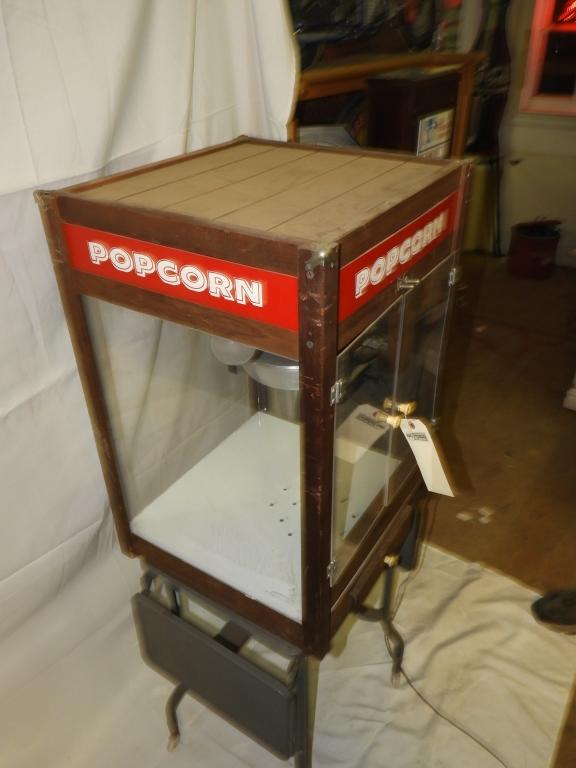 Popcorn machine, 18"X27"