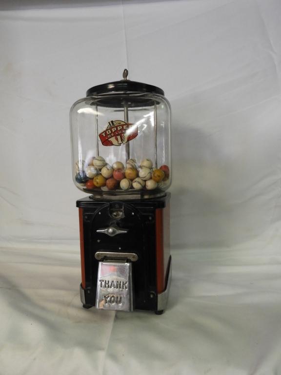 Topper Deluxe 1 cent coin-op gumball machine