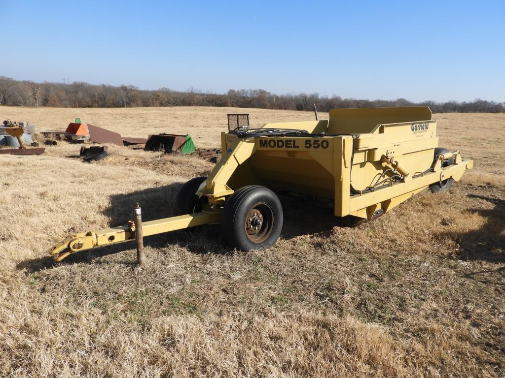 Garfield model 550 scraper w/ dolly wheel hitch